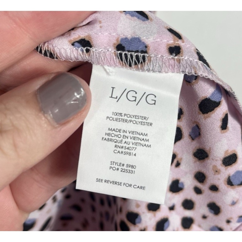 Cabi Seaside Top Size Large Pink Panther Animal Print Blouse Leopard Chiffon - Picture 10 of 13